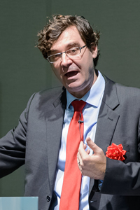 Michael Camarri氏
